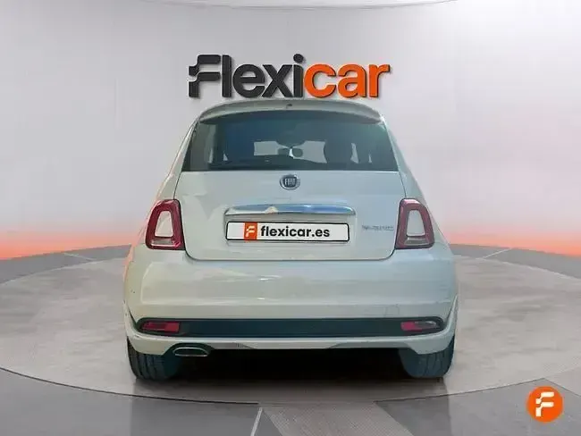 Usado Fiat 500 Club 70 CV (51 kW) 2022 Blanco Utilitario