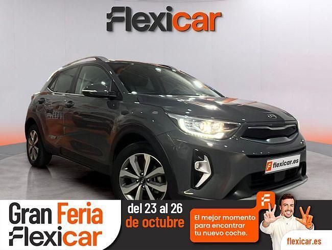 Gris Usado 2021 Kia Stonic SUV | 18.990 € (Un poco caro) - Imagen 1/4