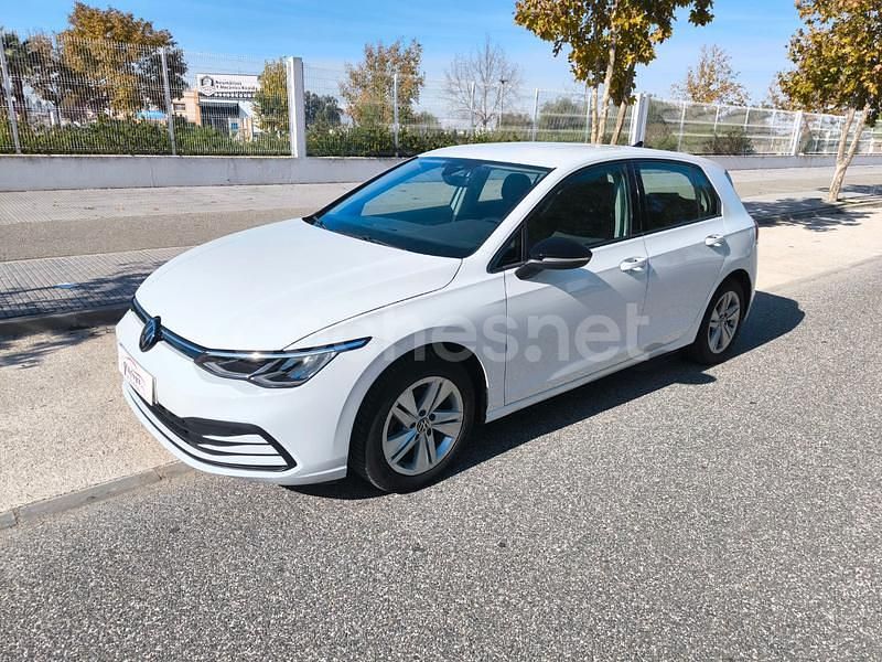 Blanco Usado 2022 VW Golf Berlina | 18.990 € (Precio justo) - Imagen 1/4