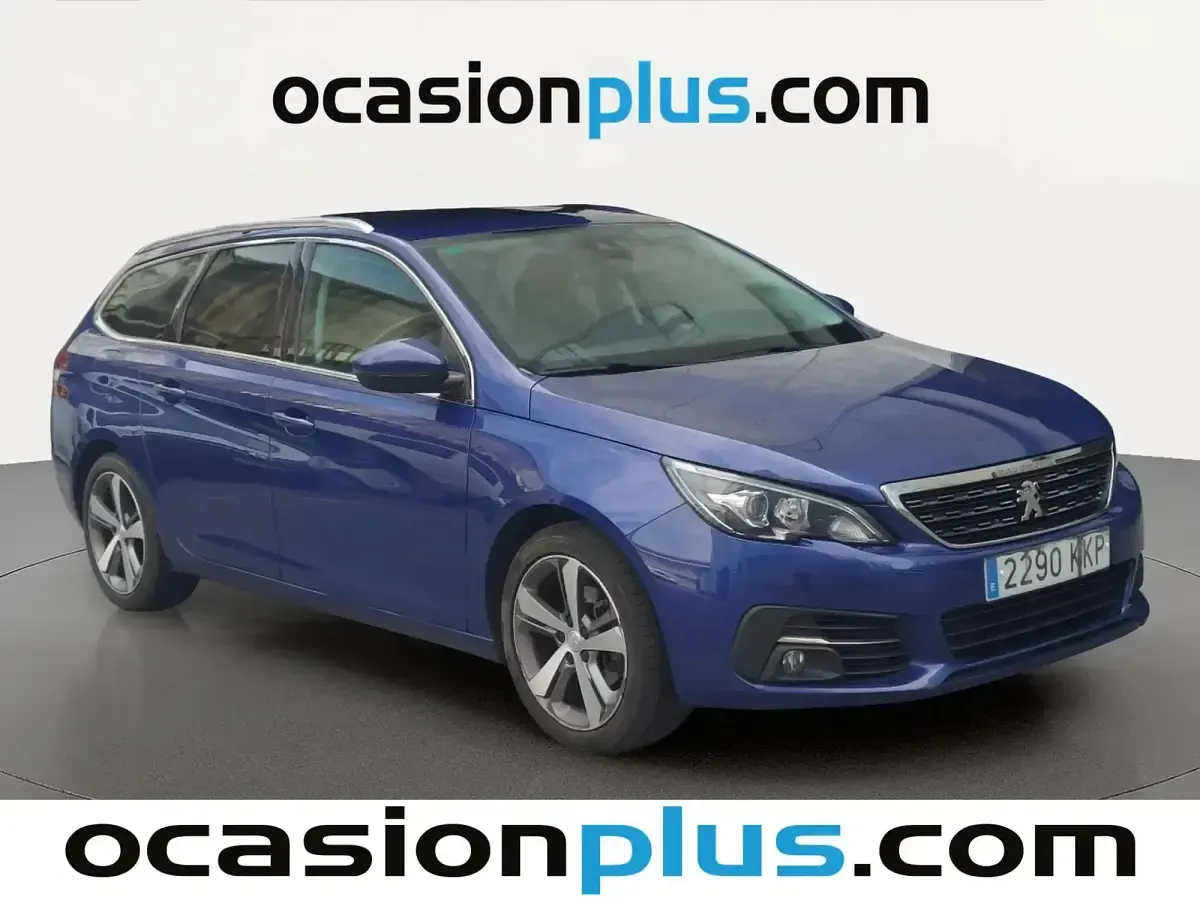 Usado Peugeot 308 Allure 120 CV (88 kW) 2018 Azul Familiar