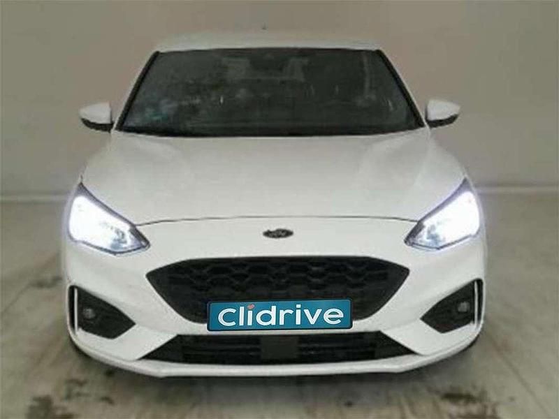 Usado Ford Focus ST-Line 125 CV (91 kW) 2021 Blanco Utilitario