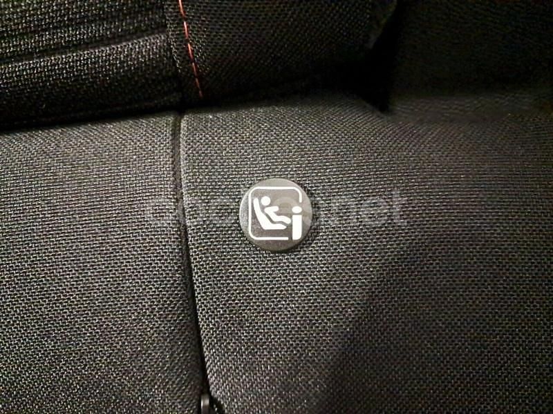 Usado Peugeot 2008 Active 110 CV (80 kW) 2021 Blanco SUV