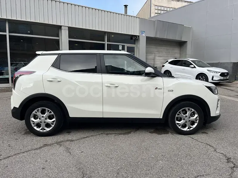 Usado KGM Tivoli 135 CV (99 kW) 2025 Blanco SUV