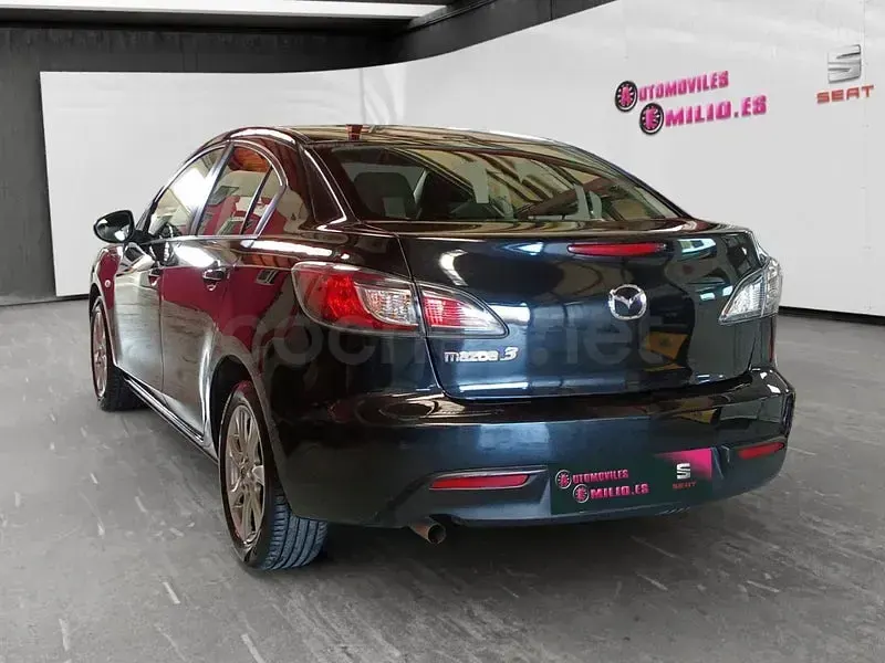 Usado Mazda 3 Active 105 CV (77 kW) 2010 Negro Berlina