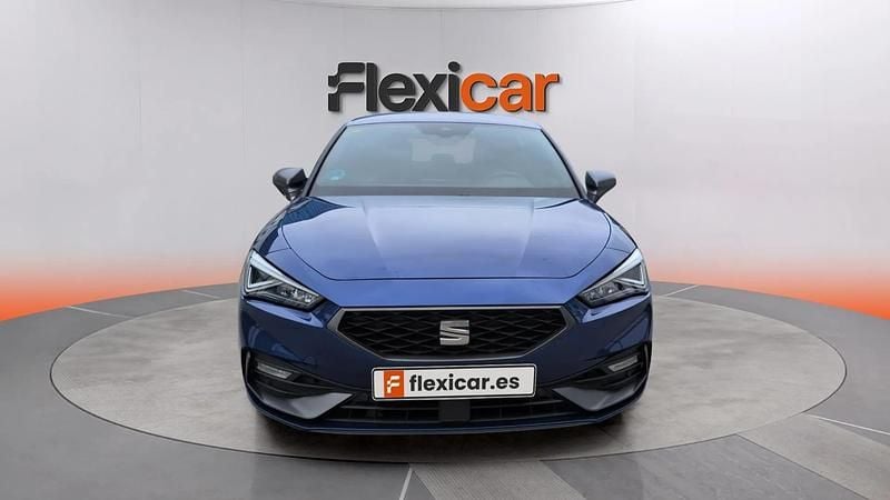 Usado Seat Leon FR 150 CV (110 kW) 2020 Azul Berlina