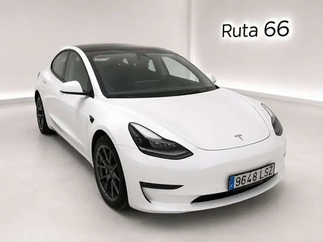 Usado Tesla Model 3 324 kW (441 CV) 2021 Blanco Berlina