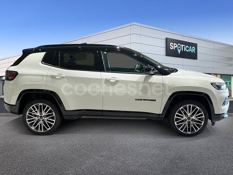 Usado Jeep Compass Summit 240 CV (176 kW) 2025 SUV