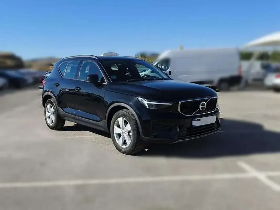 Usado Volvo XC40 129 CV (94 kW) 2023 Negro SUV