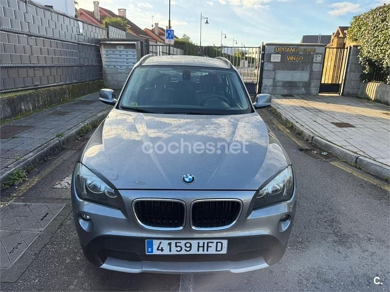 Usado BMW X1 143 CV (105 kW) 2011 Gris / plata SUV