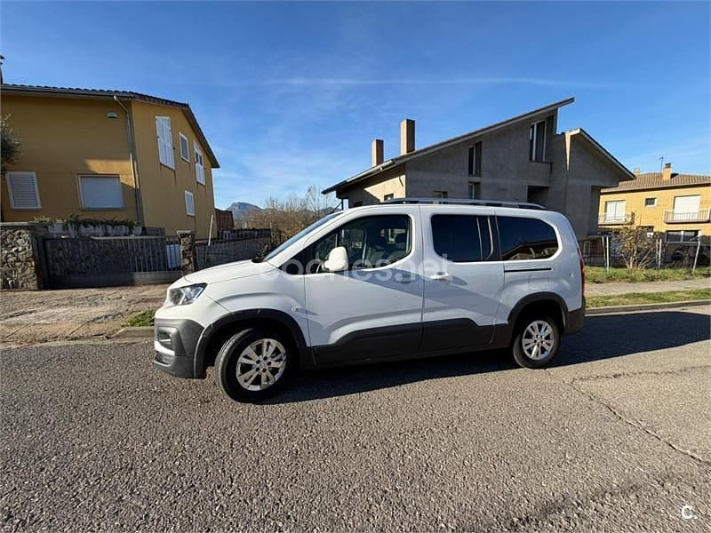 Usado Peugeot Rifter Active 110 CV (80 kW) 2020 Blanco Monovolumen