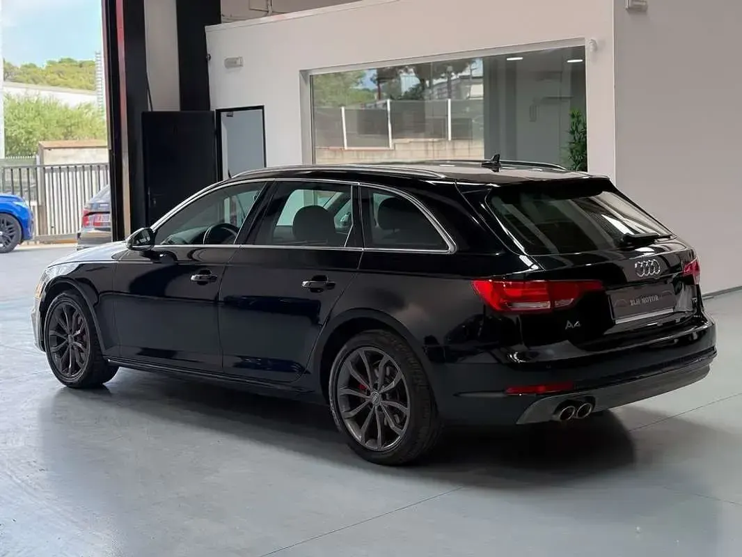 Usado Audi A4 190 CV (139 kW) 2016 Negro Familiar