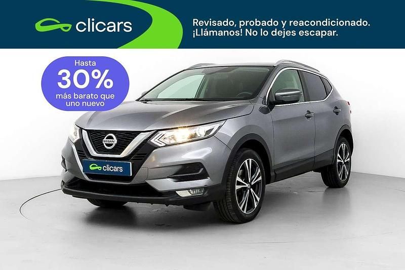 Usado Nissan Qashqai Acenta 140 CV (102 kW) 2021 Gris SUV