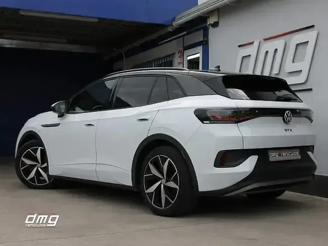 Usado VW ID.5 GTX 219 kW (299 CV) 2022 Blanco SUV