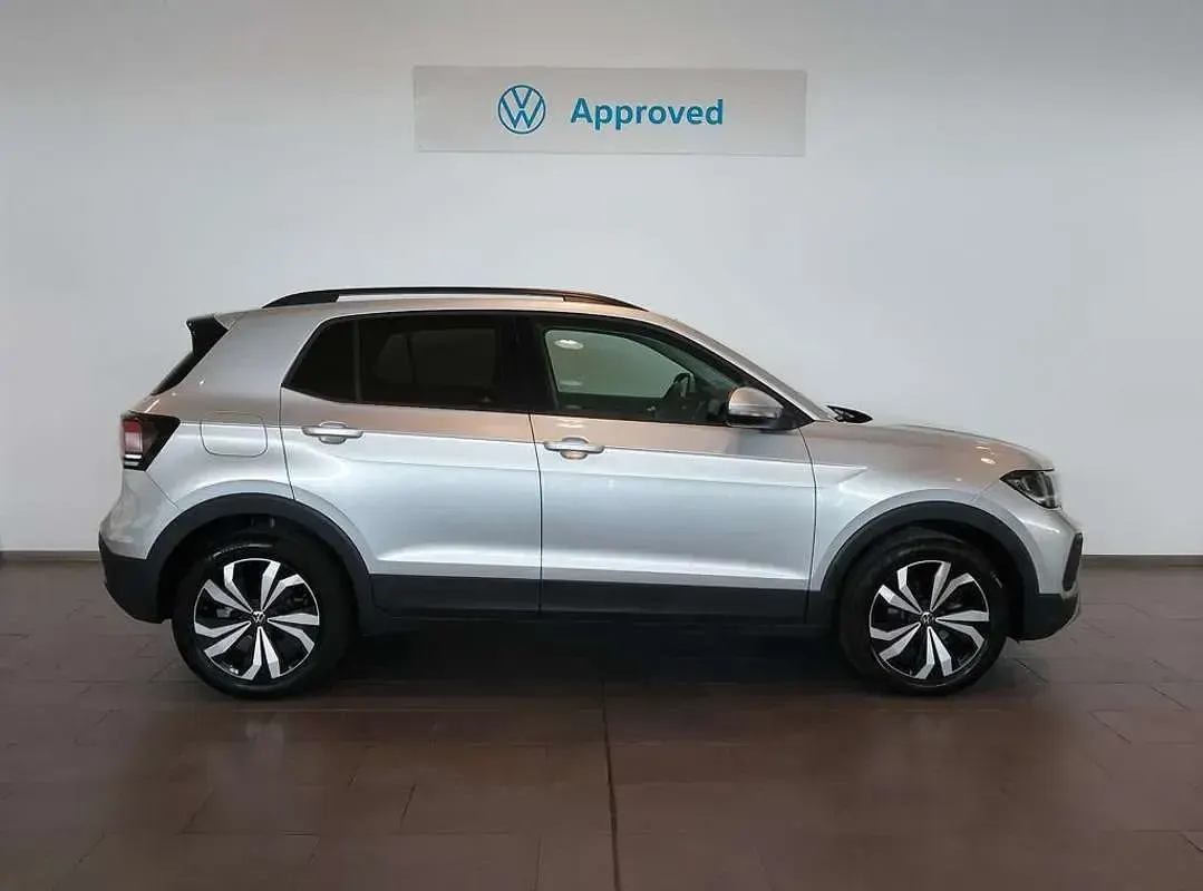 Usado VW T-Cross 116 CV (85 kW) 2025 Plateado SUV
