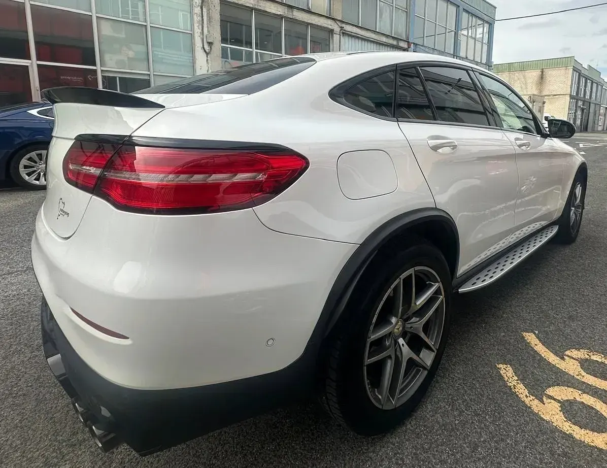 Usado Mercedes GLC250 204 CV (150 kW) 2016 Blanco