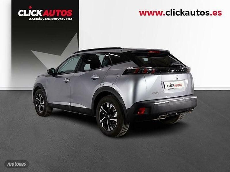Usado Peugeot 2008 Allure 130 CV (95 kW) 2022 Gris SUV