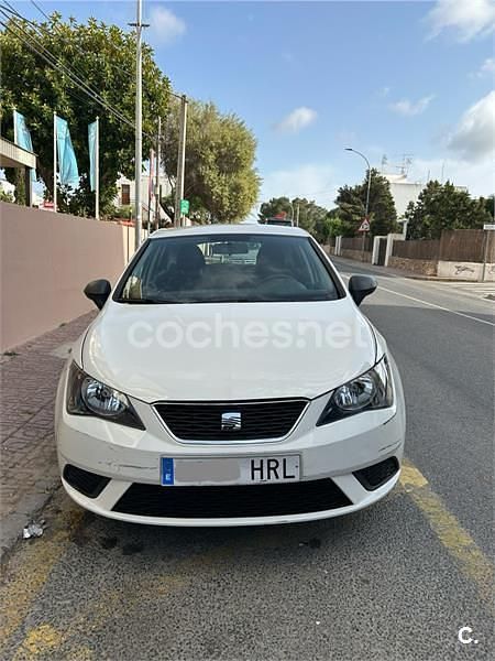 Usado Seat Ibiza Copa 90 CV (66 kW) 2013 Blanco Berlina