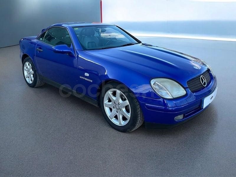 Usado Mercedes SLK230 193 CV (141 kW) 1999 Azul Descapotable