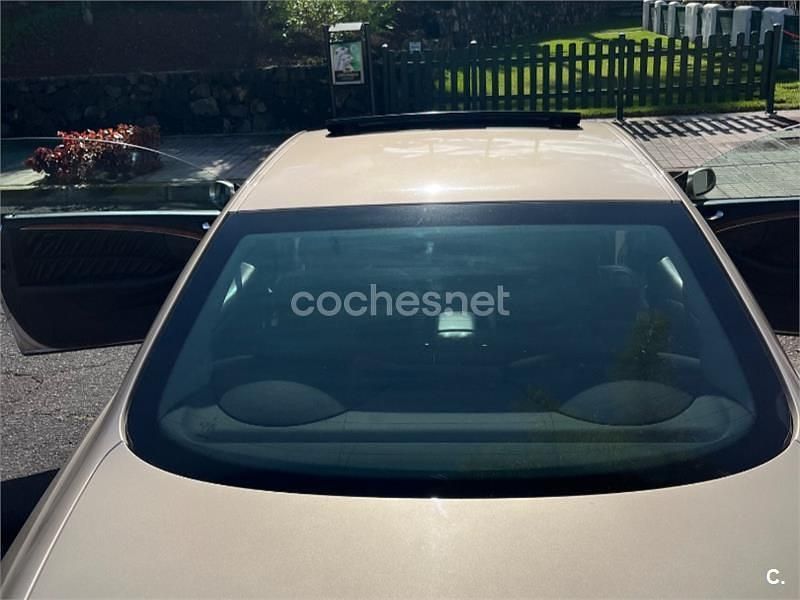 Usado Mercedes CLK200 Elegance 163 CV (119 kW) 2003 Beige Coupe