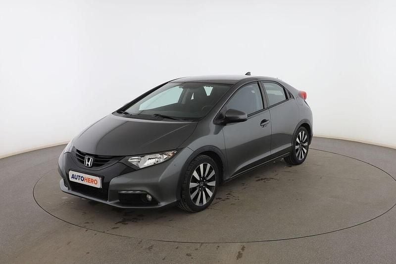 Usado Honda Civic Sport 120 CV (88 kW) 2015 Gris Utilitario