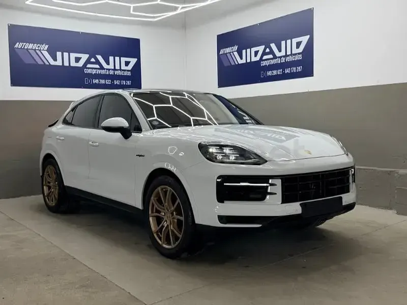 Usado Porsche Cayenne 470 CV (345 kW) 2024 Blanco SUV