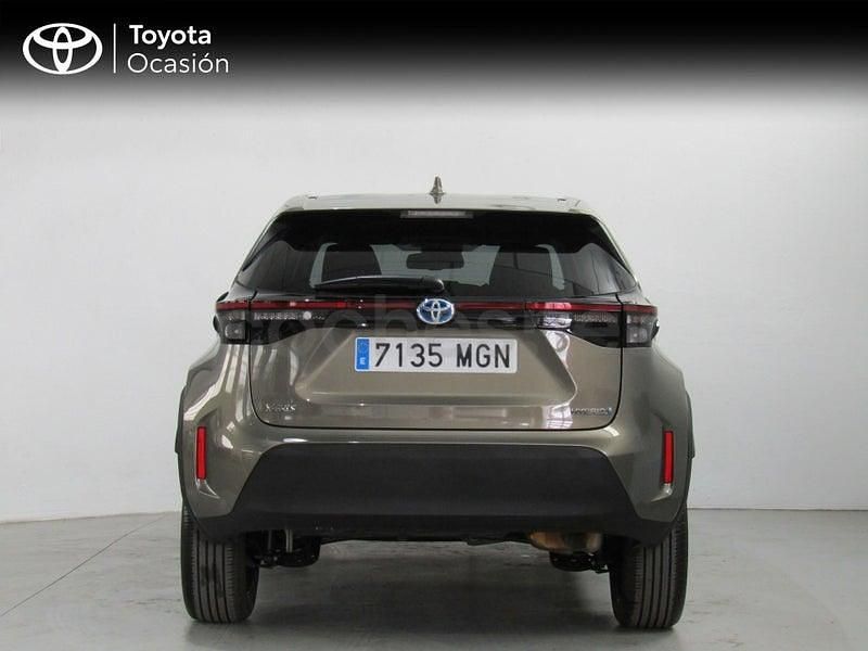 Usado Toyota Yaris Cross Style 116 CV (85 kW) 2023 Verde SUV