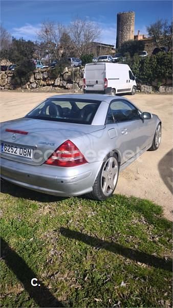 Usado Mercedes SLK230 197 CV (144 kW) 2002 Gris / plata Descapotable