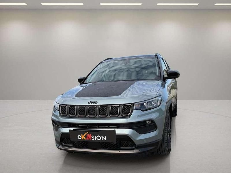 Usado Jeep Compass Limited 129 CV (94 kW) 2022 Verde SUV
