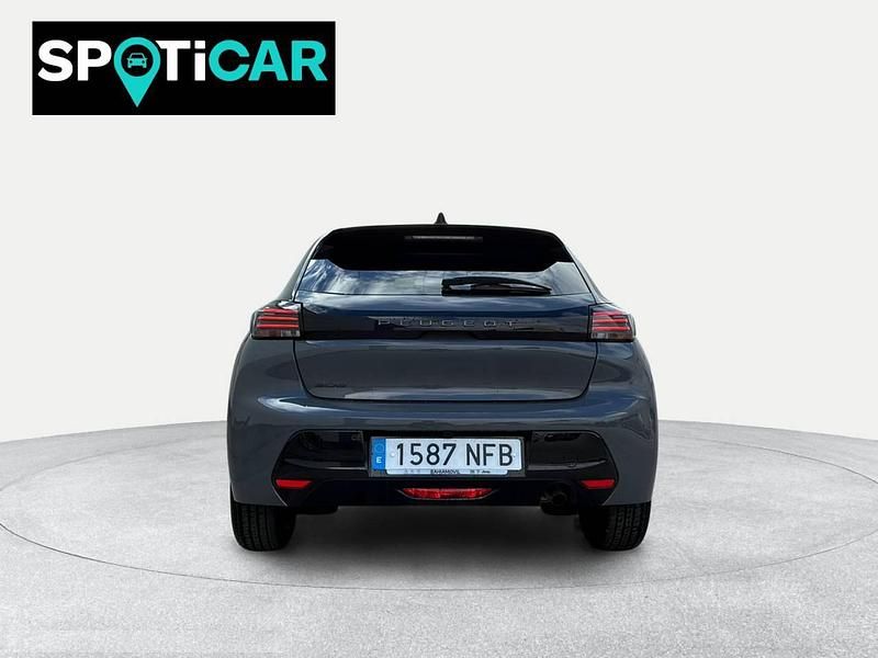 Nuevo Peugeot 208 Allure 100 CV (73 kW) 2025 Gris Utilitario