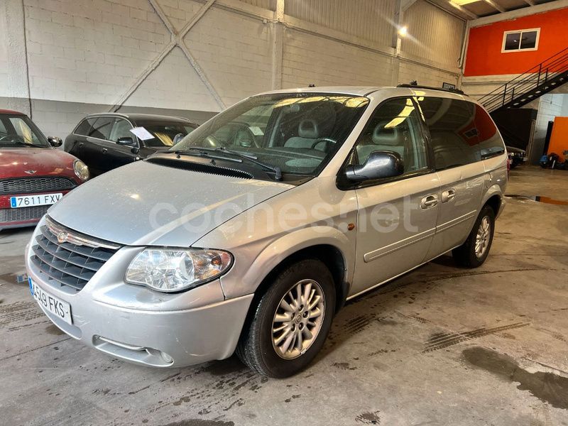 Gris / plata Usado 2007 Chrysler Voyager Monovolumen | 4995 € (Precio justo) - Imagen 1/4