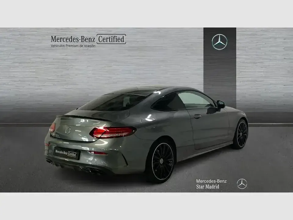 Usado Mercedes C220 194 CV (142 kW) 2023 Gris / plata Coupe