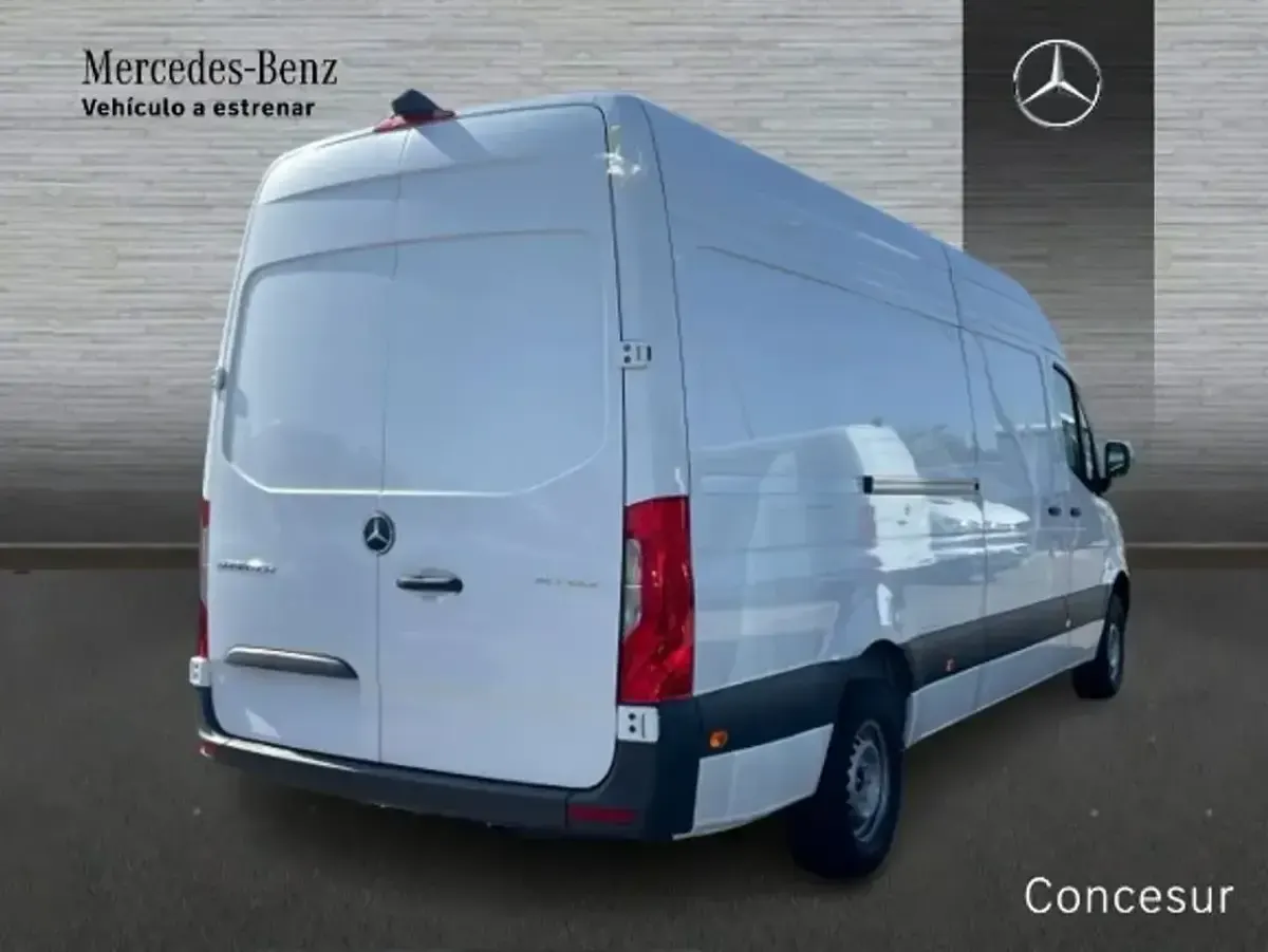 Nuevo Mercedes Sprinter 2026 Blanco Van