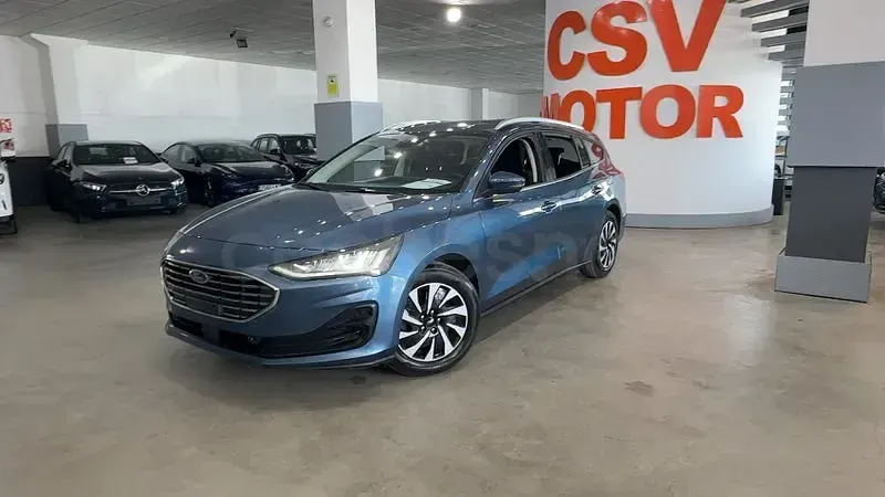 Usado Ford Focus Active X 125 CV (91 kW) 2024 Azul Familiar
