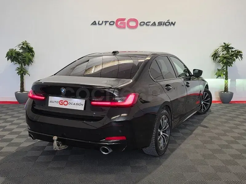 Usado BMW 320 Comfort Edition 184 CV (135 kW) 2023 Negro Berlina