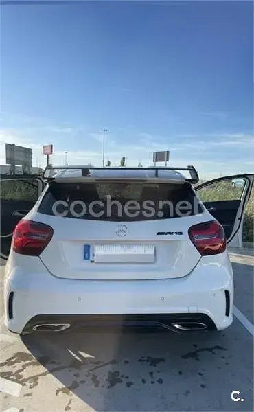 Usado Mercedes A220 AMG line 177 CV (130 kW) 2015 Blanco Utilitario