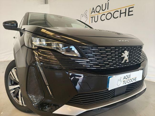 Usado Peugeot 3008 Allure 130 CV (95 kW) 2022 Negro SUV