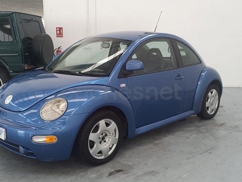 Usado VW New Beetle 90 CV (66 kW) 1999 Azul Utilitario