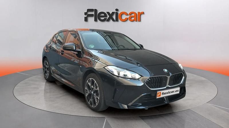 Usado BMW 118 150 CV (110 kW) 2025 Negro Utilitario