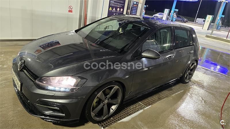 Usado VW Golf VII Advance 125 CV (91 kW) 2018 Gris / plata Berlina