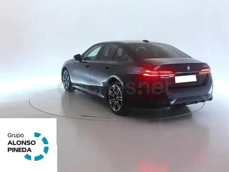 Usado BMW 530e M Sport 299 CV (219 kW) 2026 Negro Berlina