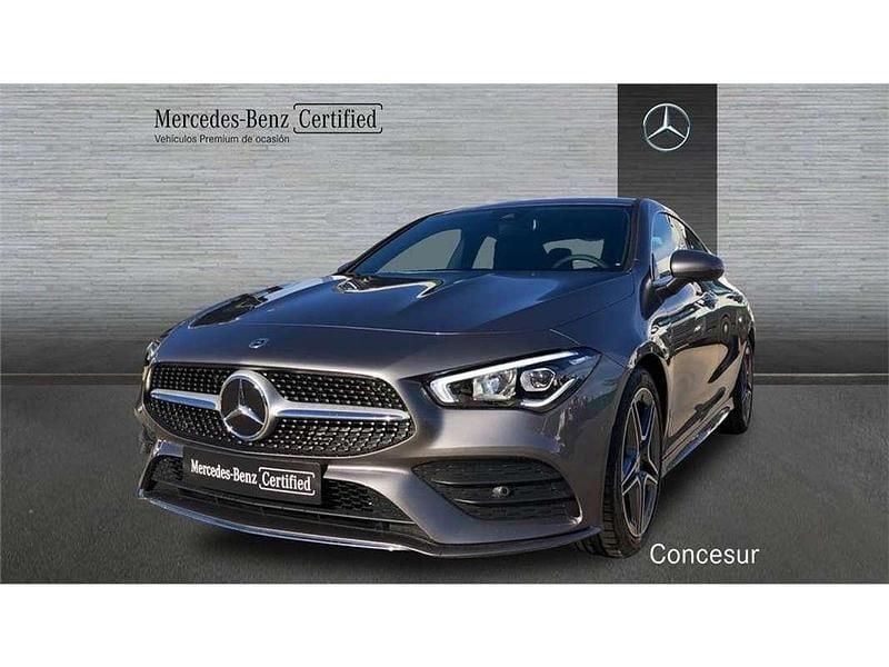 Usado Mercedes CLA180 122 CV (89 kW) 2022 Gris Berlina