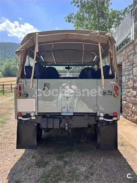 Usado Land Rover Defender HSE 425 CV (312 kW) 2026 Verde SUV