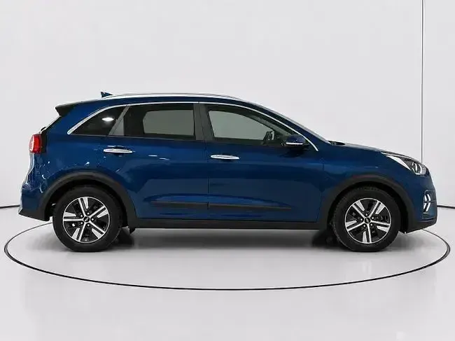 Usado Kia Niro 141 CV (103 kW) 2022 Azul SUV