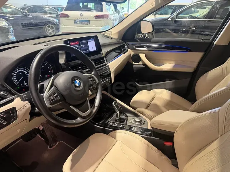 Usado BMW X1 Comfort Edition 150 CV (110 kW) 2022 Negro SUV