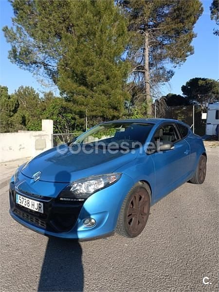 Usado Renault Mégane Coupé Dynamique 105 CV (77 kW) 2002 Azul Coupe