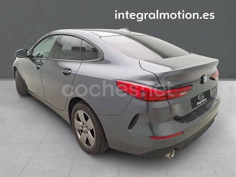 Usado BMW 218 150 CV (110 kW) 2021 Gris Utilitario