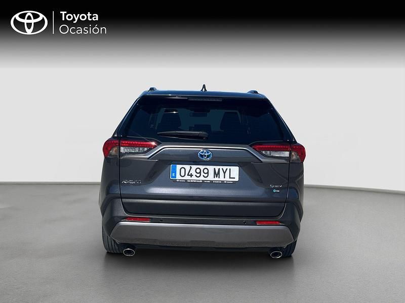 Usado Toyota RAV4 Advance 218 CV (160 kW) 2025 Gris SUV