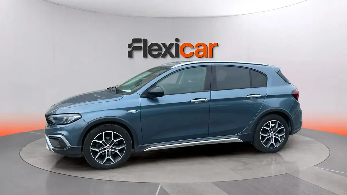 Usado Fiat Tipo 101 CV (74 kW) 2021 Azul Berlina