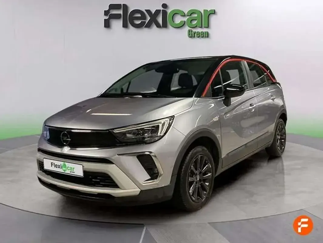Usado Opel Crossland GS Line 110 CV (80 kW) 2021 Gris SUV