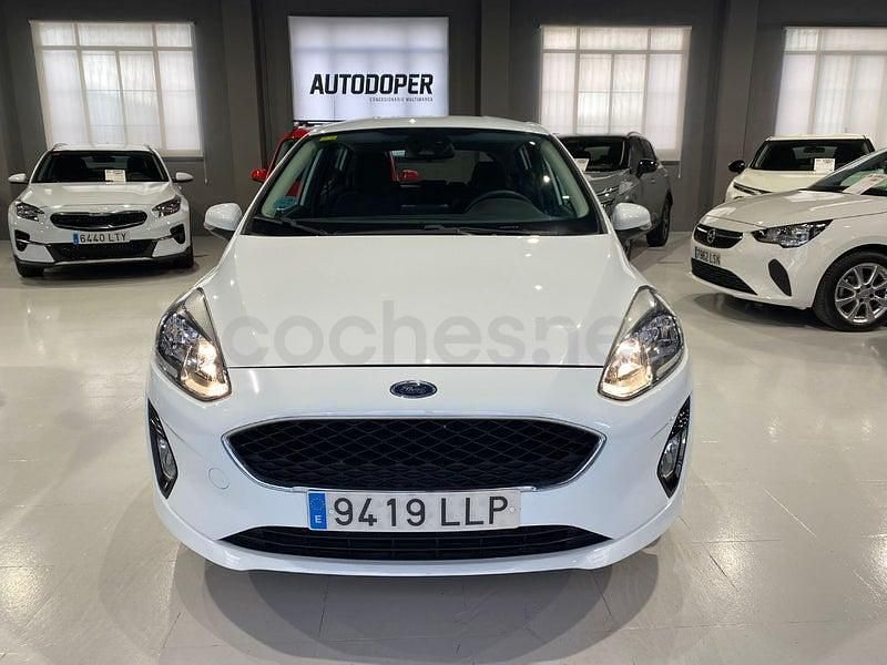 Usado Ford Fiesta Trend 75 CV (55 kW) 2020 Blanco Utilitario